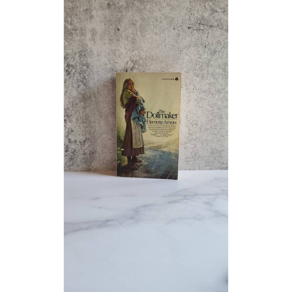The Dollmaker by Harriette Arnow, 1972 Vintage Book
